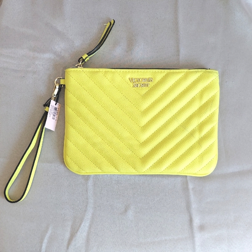 Victoria's‎ Secret Wristlet, Lemon Yellow, Chevron Quilted Faux Leather, NEW!